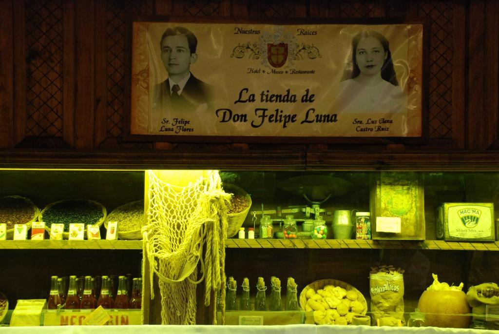 Nuestras Raices Hotel - Museo - Restaurante ซานกริสโตบัล เด ลาสกาซาส ภายนอก รูปภาพ