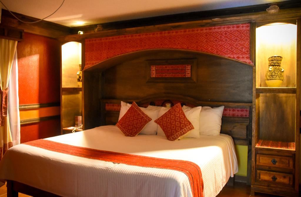 Nuestras Raices Hotel - Museo - Restaurante ซานกริสโตบัล เด ลาสกาซาส ภายนอก รูปภาพ